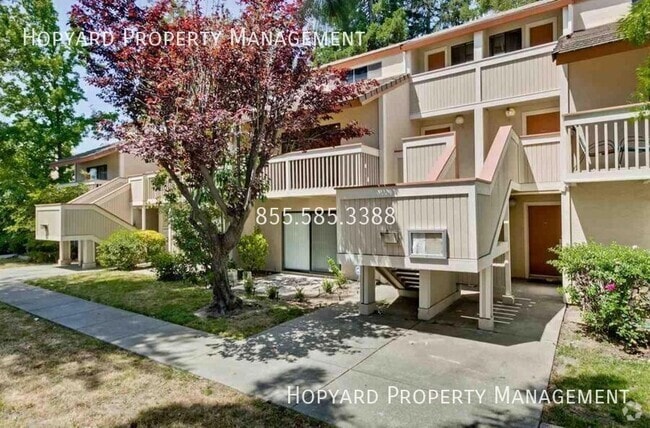Building Photo - 39972 Fremont Blvd Rental