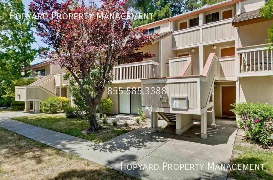 Photo - 39972 Fremont Blvd-