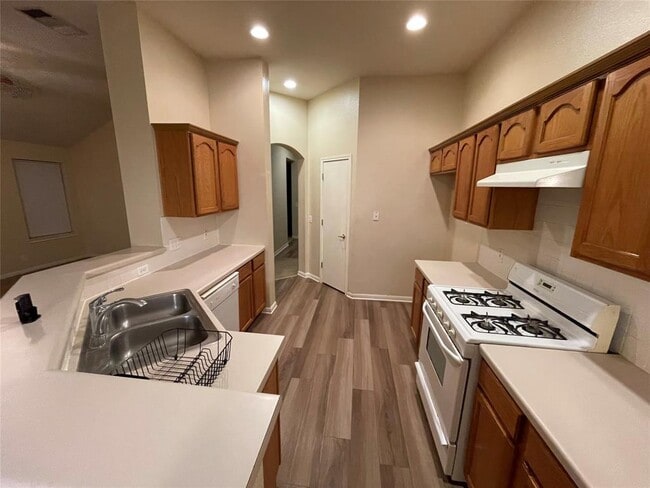 Photo - 602 Losoya Ct