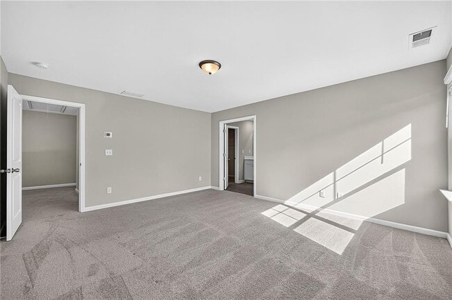 323 Golden Eagle Pkwy