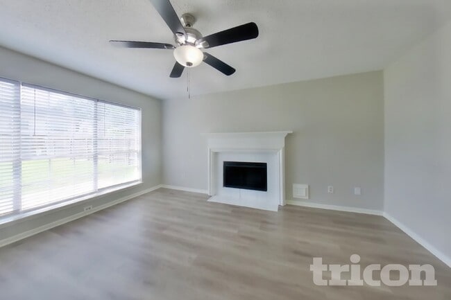 Photo - 3115 Granite Lake Dr