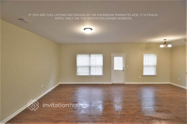 Photo - 592 Rock Hill Pkwy