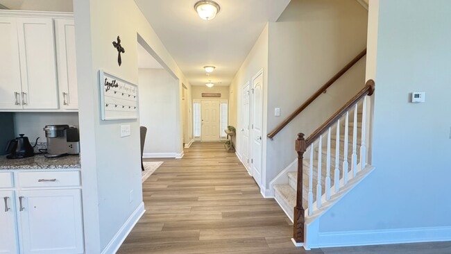 Photo - 1910 Pennypacker Ln