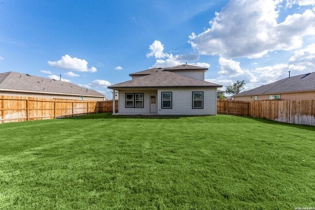 Photo - 5015 Gully Wy