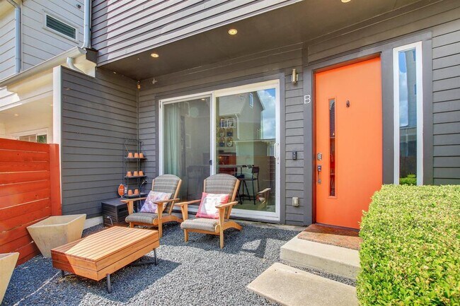 Photo - 2502 Southland Dr Unit B