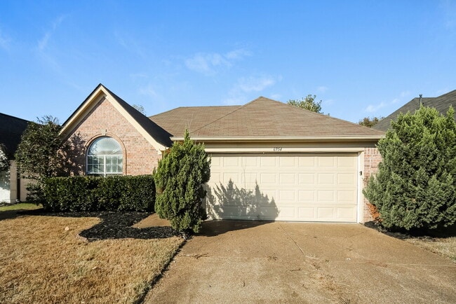 Building Photo - 6954 Naples Dr