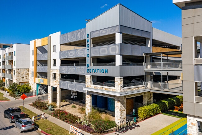 Photo - Eastside Station