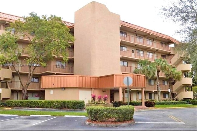 Building Photo - 7451 NW 16th St Unit 207