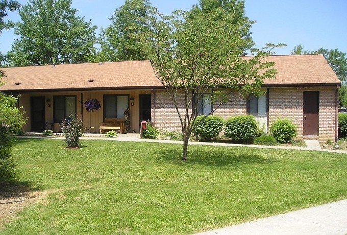 Creekside Apartments - Creekside Apartments