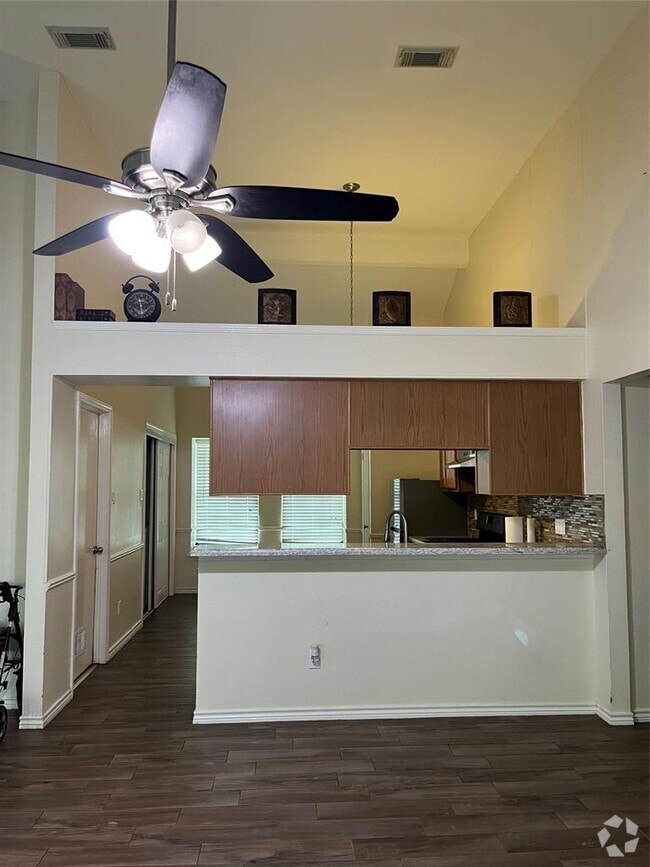 Building Photo - 818 Clearwater Trail Rental