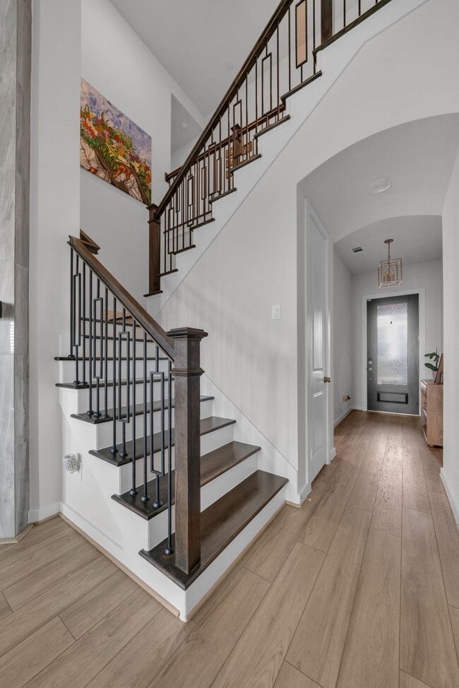 Photo - 16531 Lake Austin St