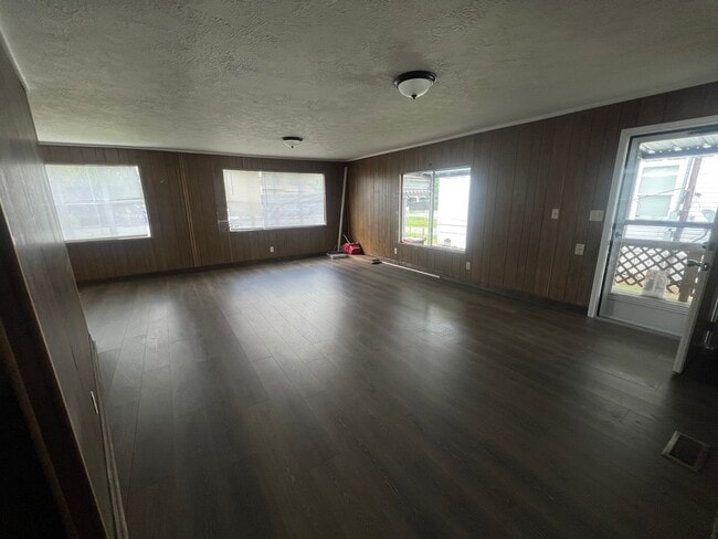 Photo - 14122 Waxahachie St Casa