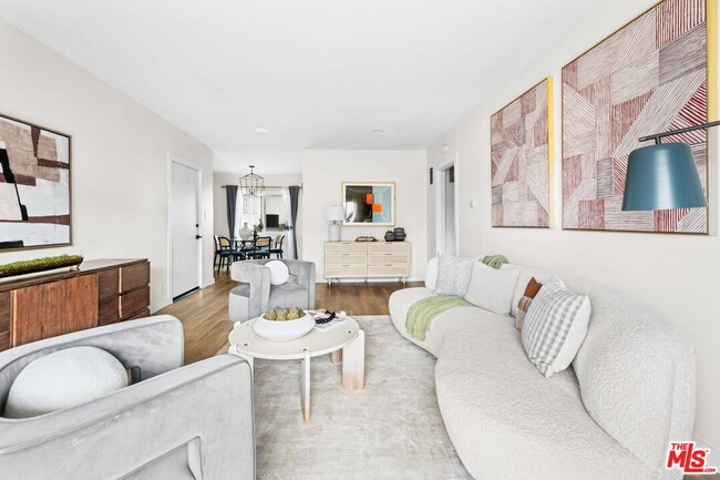 Photo - 1600 N Hobart Blvd Condo Unit 11