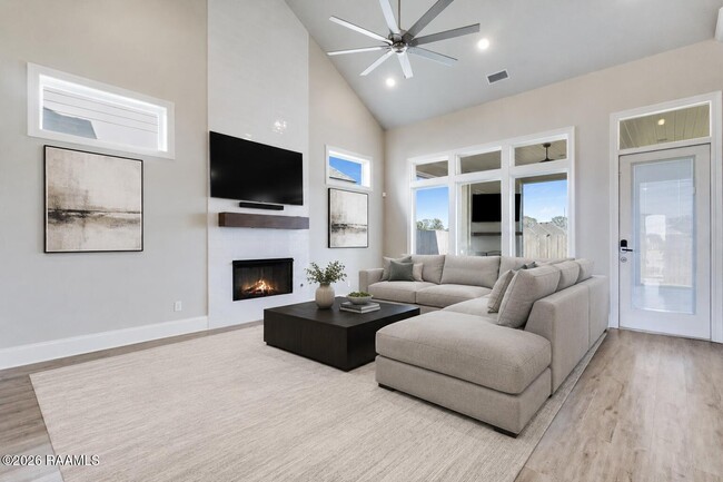 Photo - 315 San Marcos Dr