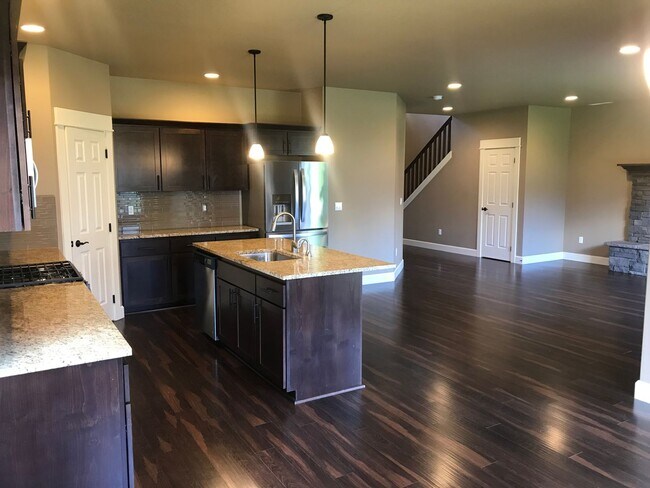 3527 Northeast Crystal Springs Drive