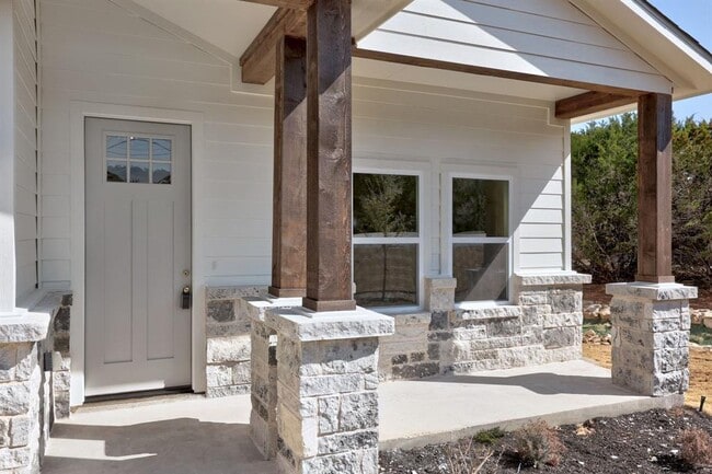 Photo - 21679 High Dr