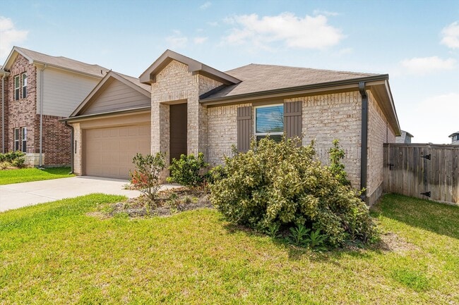 Photo - 40619 Pine Spruce Ln