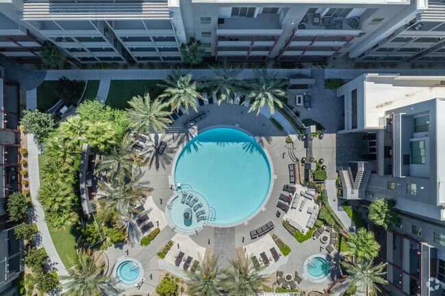 Pool & Spas - Keller Cactus Hills