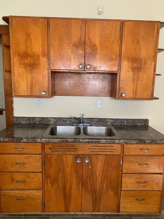 Photo - 2918-2920-2920 N 47th St Unit 2918