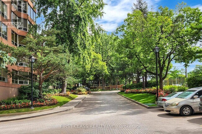 Photo - 3181 Bayview Ave Unité 902