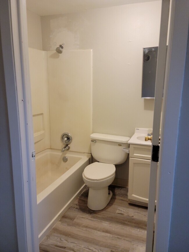 Photo - 2316 Rockwell St Unidad 2-2318