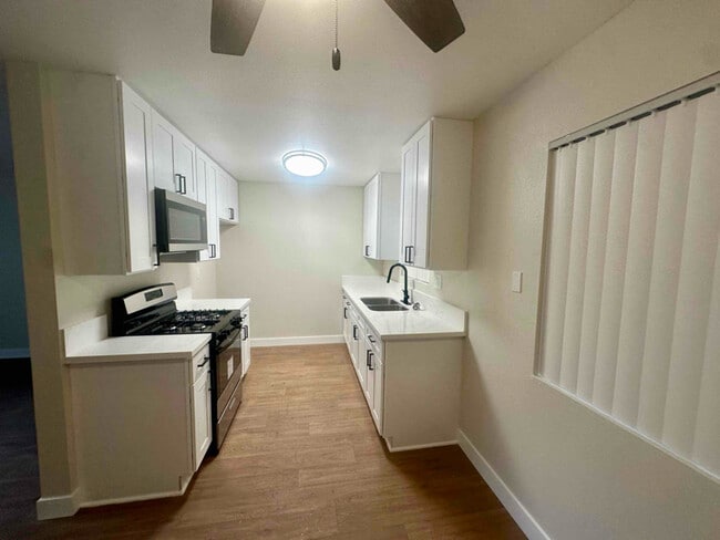 Photo - 8127 Stewart and Gray Rd Unidad 03