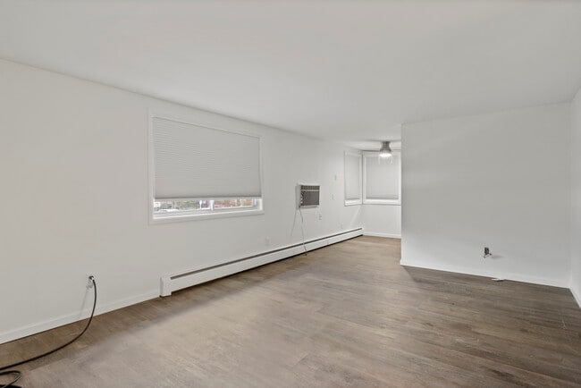 Creekside Apartments