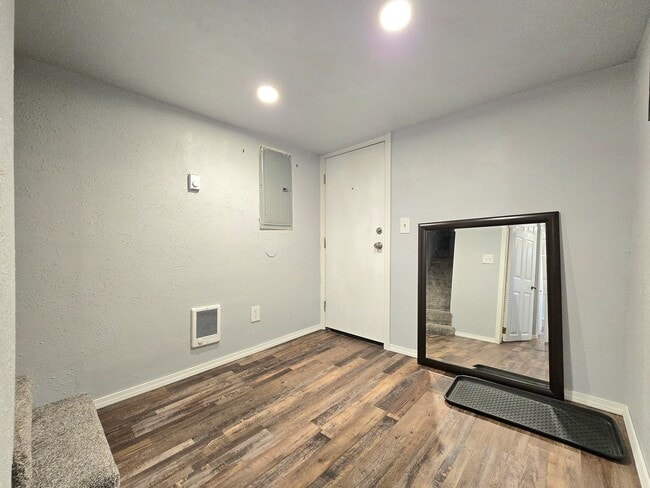 5305 S 3rd Ave Unidad C