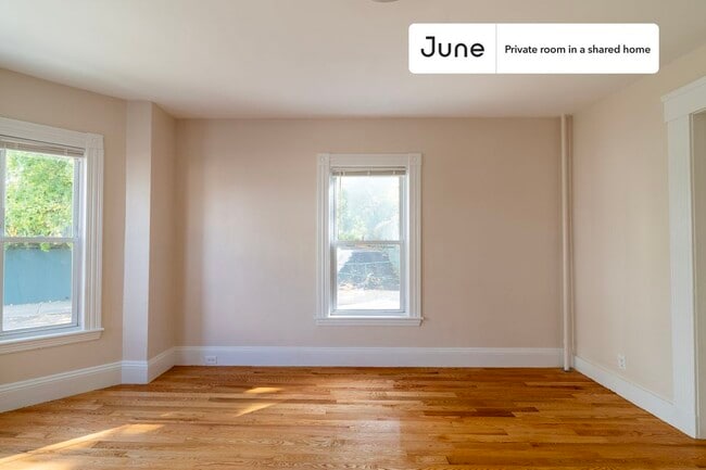 Photo - Room in Shared 7 bed/2 bath home in Allston Unidad A