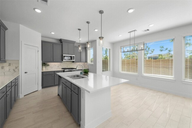 Photo - 18823 River Overlook Ct