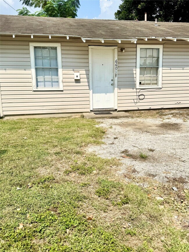 Building Photo - 6601 Avenue T Rental