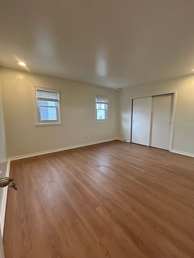 Building Photo - 3368 Red Lion Rd Unit Red Lion - Knights Roads