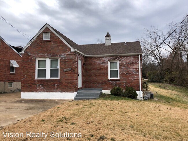 2 br, 1 bath House - 444 Chambers Road - 2 br, 1 bath House - 444 Chambers Road