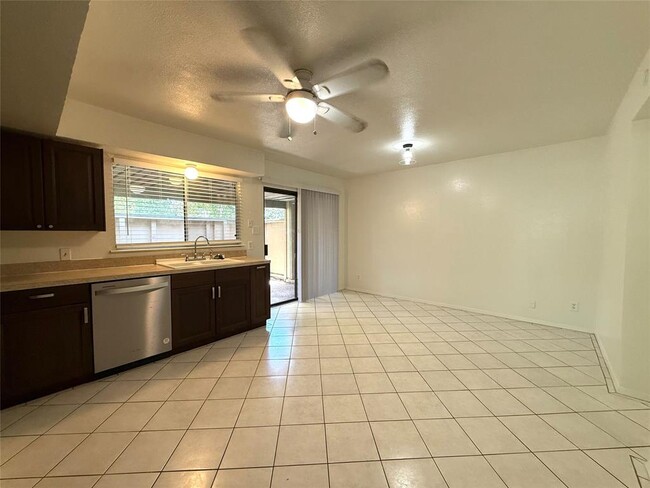 Photo - 900 W Village Ln