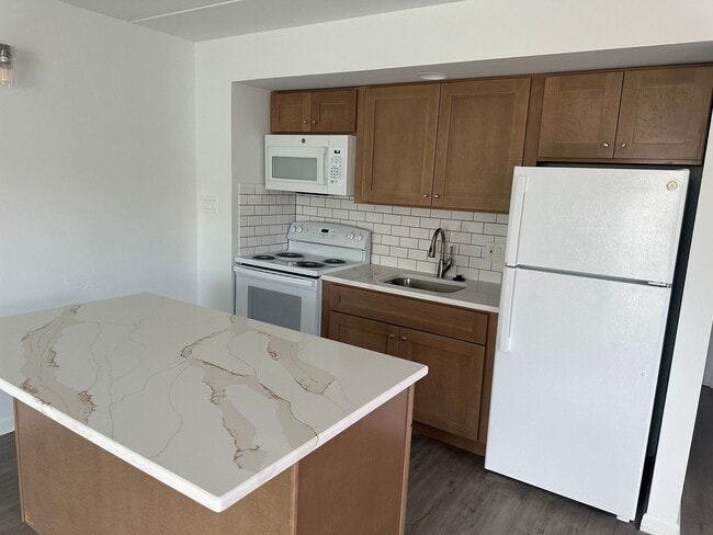 Building Photo - New Hope Unit 25 Rental