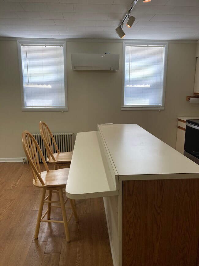Photo - 1142 Battery Avenue Unidad First Floor