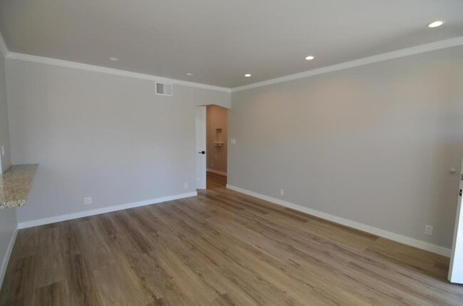 Photo - 126 22nd Ave