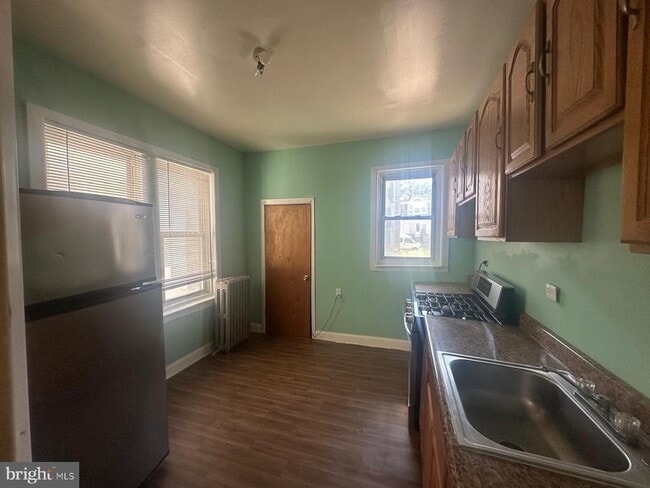 Photo - 5628 Warrington Ave
