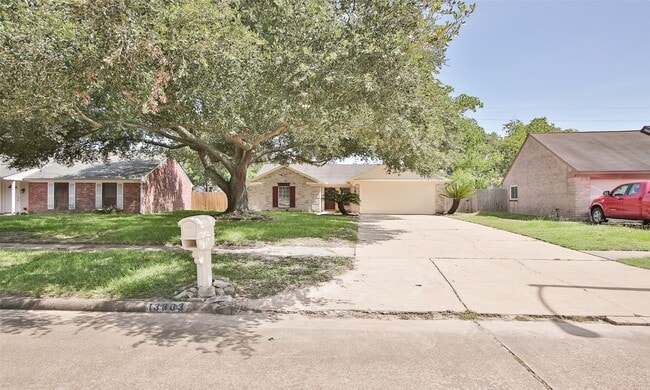 Photo - 13303 Hampton Falls Dr