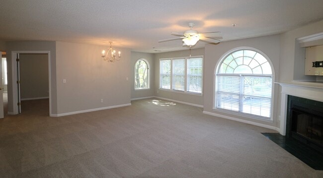 Photo - 421 Timberline Ridge Ct