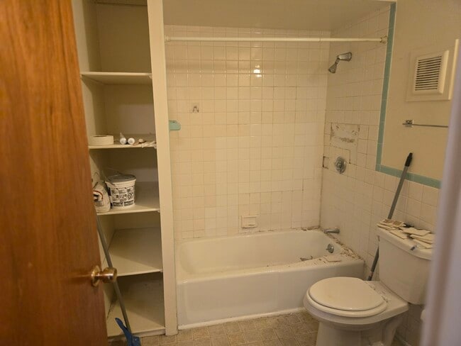 Photo - 90 Sutton St Unit 8B