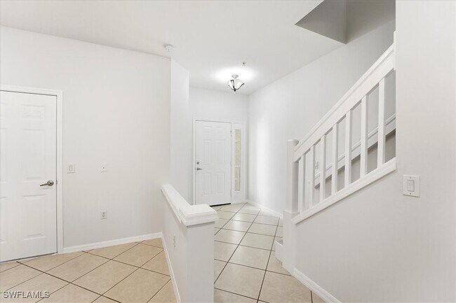 Photo - 1059 Albany Ct