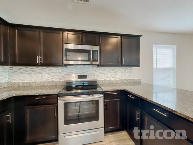 Photo - 26 Routhland Ct