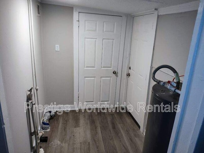 Photo - 3602 Youmans St