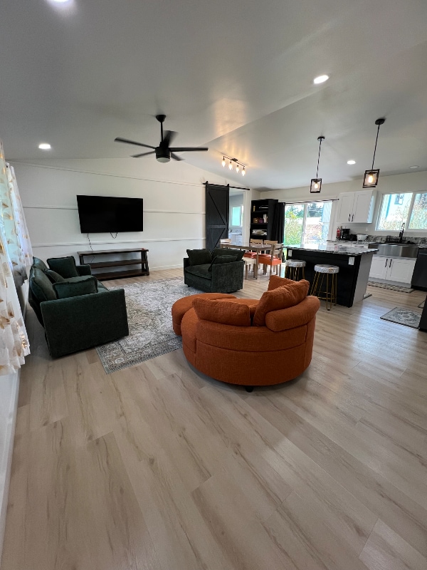 Photo - 16-2144-2144 Treefern Dr