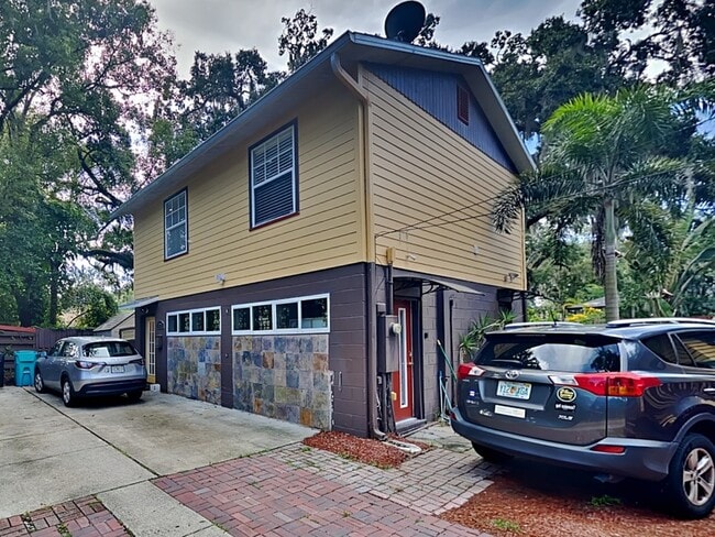 Building Photo - 2021 Gerda Terrace Rental