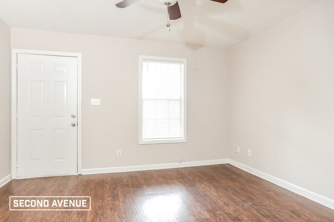 Photo - 1402 N Hampton Dr