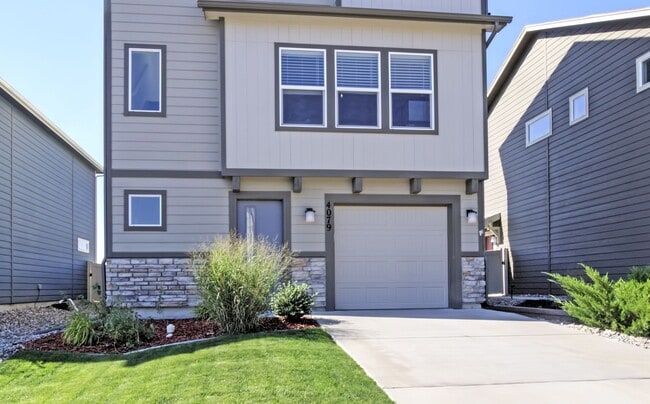 Photo - Bright & Open 3-Bed | Great Yard + Mountai...