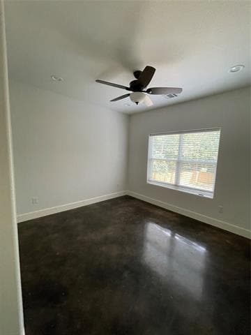 Photo - 722 E Woodard St
