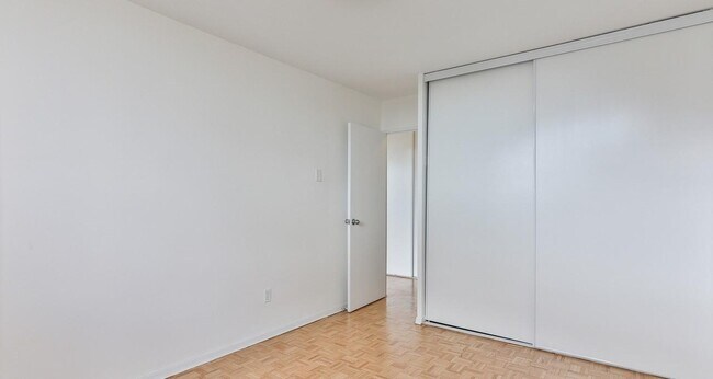 Photo - 80 Cosburn Ave